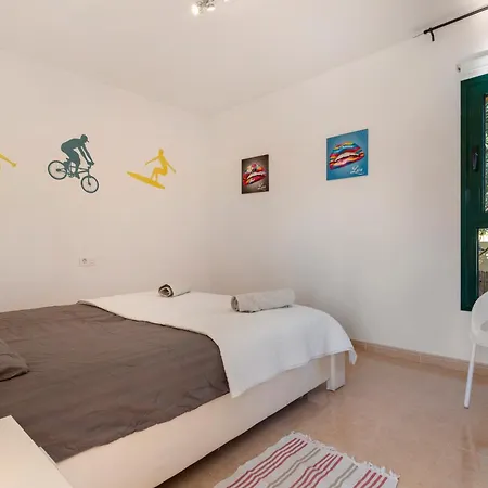 El Refugio * Ла-Олива